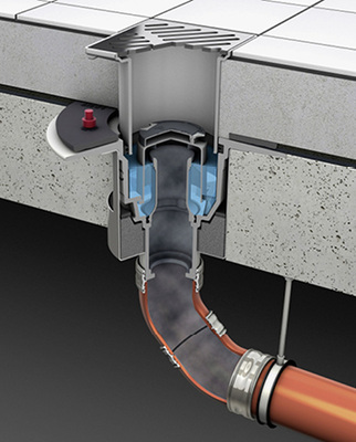 
ACO-Bodenablauf Passavant mit Geruchsverschluss und vorhandener Wasservorlage.
