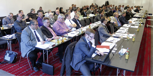 
Die Tagesordnung der Mitgliederversammlung bestimmten vor allem aktuelle und zukünftige Herausforderungen für das Handwerk.
