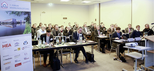 
Die Teilnehmer der Berliner Tagung erfuhren mehr zum Thema „Wohnungslüftung im neuen Anreizprogramm Energieeffizienz“. 
