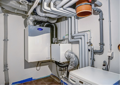 
Die Pluggit-Lüftungsanlage mit Lüftungsgerät AP310 im Hauswirtschaftsraum.
