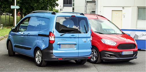 
Sonderausstattung: Als Option gibt es die linke Schiebetür. Leider mangelt es im Laderaum an Verzurrpunkten auf halber Höhe.
