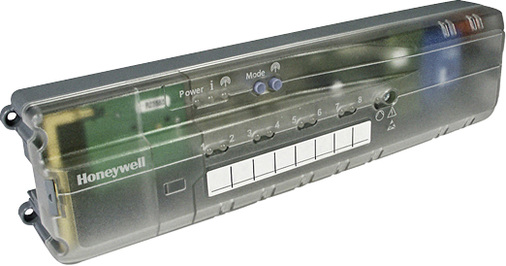 
Beim Fußbodenheizsystem kommunizieren der Evohome-Controller sowie die Raumtemperaturfühler mit dem Fußbodenheizungsregler HCC80 (mit integrierter Antenne), der beim Heizkreisverteiler platziert ist.
