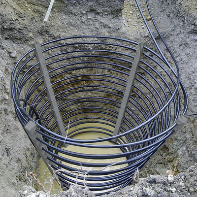 
Die zehn Uponor-Energiekörbe haben bei einer Nutzung von 1800 Volllaststunden eine Entzugsleistung von 20 kW.
