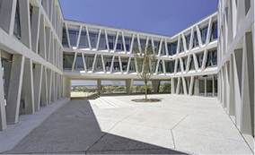 
Deutsche Schule in Madrid/Spanien


