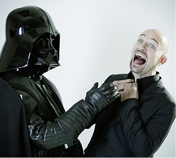 
Marketing in Zeiten zunehmender Onlinekundschaft: Der Gastreferent Dominik Kuhn zeigt neue Wege auf. 
