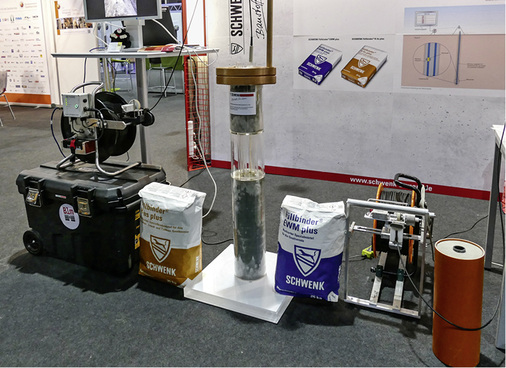 
Bei der Suche der Wissenschaftler nach besseren Verfüllbaustoffen arbeitet die Zementindustrie aktiv mit. Magnetisch dotierte Spezialmörtel werden favorisiert. 
