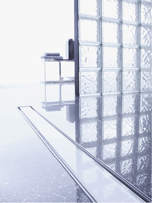 



Duschrinne als Raumteiler installiert.
