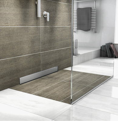 



Bei der Duschrinne TersoWall von Mepa kann die Wende-Abdeckblende aus Edelstahl individuell befliest werden,sodass ein nahezu unsichtbarer Wasserabfluss entsteht.
