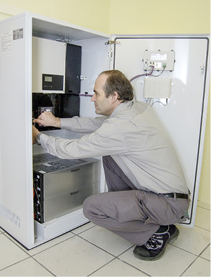 
Nach den Installationsarbeiten erfolgt die Einstellung und Inbetriebnahme – eventuell durch den Werkskundendienst.
