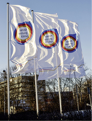 
Der Eckring weht: Für Kunden ist eine solche Fahne ein Zeichen für Fachkompetenz.
