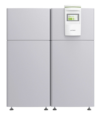 
Eine auf die Beckengröße abgestimmte Wasseraufbereitungsanlage ist unverzichtbar.



