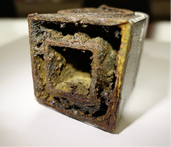 
Verschlammungen im Verteiler der Fußbodenheizung beeinträchtigen die Funktionalität.
