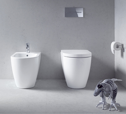 <p>
WC und Bidet sind ohne seitliche Befestigungsnischen, aber mit der Rimless-Technologie ausgestattet.
</p>
