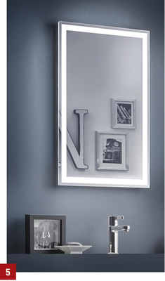 
Spiegelleuchte Visible der Firma Zierath mit LED-Beleuchtung. 



