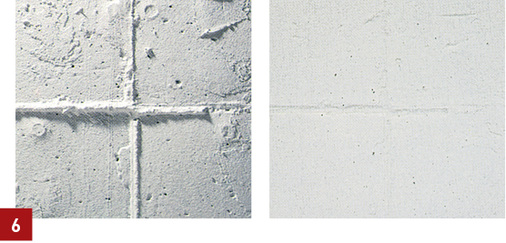 <p>
</p>

<p>
Auf beiden Bildern ist die identische Wandoberfläche zu sehen: links mit schrägem Licht von oben, rechts mit gleichmäßig diffusem Licht direkt von vorne. 
</p> - © FGL

