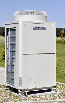 
Damit auch während der Abtauung genügend Heizleistung zur Verfügung steht, sollte ein in zwei Segmente eingeteilter Wärmetauscher im Außengerät wechselseitig abgetaut werden.
