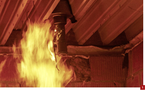 



Für das von Dallmer entwickelte Brandschutzelement für Dachabläufe in Stahltrapezdächern ist mit der bestandenen Brandprüfung nach DIN 18234 der erforderliche Eignungsnachweis gegeben.
