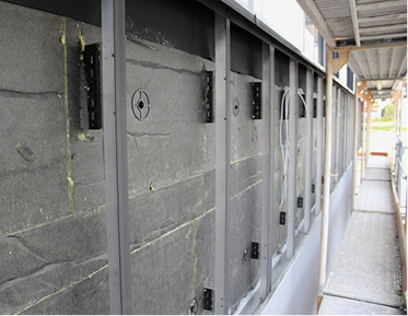 
Voraussetzung für Heizen mit Eis ist eine niedrige Heizlast, die mittels Dämmung erreicht werden kann. 
