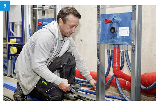 
Durch die geringe Anzahl von Verbindungsstellen sowie die Verwendung von nur einem Rohrdurchmesser ermöglicht die Durchschleif-Ringinstallation eine schnelle und einfache Montage.
