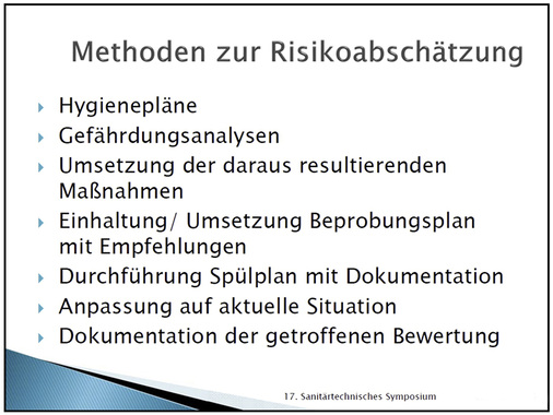 

Nicht erst eine Gefährdungsanalyse erarbeiten, wenn die Kontamination eingetreten ist: Zu den Methoden einer Risikoabschätzung gehört die aktuelle Dokumentation der Trinkwasseranlage, die dem fachkundigen Sanitärprofi Schwachstellen aufzeigt.

