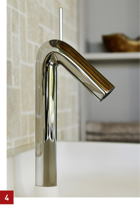 
4 Keuco: Plan S gibt es in glänzendem Chrom, mattem Aluminium oder hochwertigem Edelstahl.
