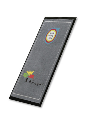 <p>
</p>
<p>
Gäste willkommen heißen: Im Eingangsbereich macht die Fußmatte im Quer- oder Hochformat einen guten Eindruck.
</p> - © ZVSHK
 
Gäste willkommen heißen: Im Eingangsbereich macht die Fußmatte im Quer- oder Hochformat einen guten Eindruck.