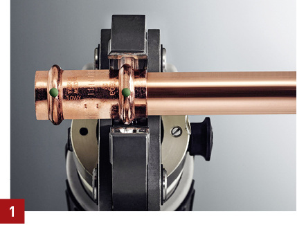 
Das Pressen ist auch bei Kupferrohrleitungen mittlerweile die bevorzugte Verbindungstechnik.



