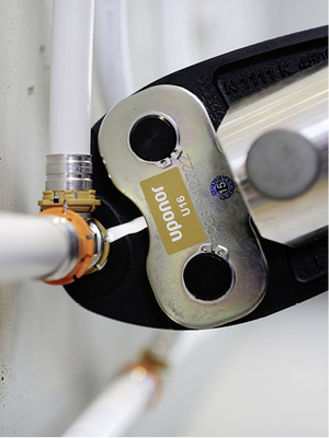 
Es gibt gute Gründe, eine Trinkwasserversorgungsanlage sortenrein mit einem Verbundrohrsystem auszuführen.



