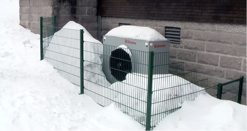 



Das Thema COP/JAZ im Winter ist heutzutage relativ zu sehen. Wirklich knüppelharte Winter fallen vielerorts inzwischen aus und die wenigen Tage sind ein rechnerisches Kalkül. Zudem sind Neubauten immer besser gedämmt, der Heizbedarf sinkt.
