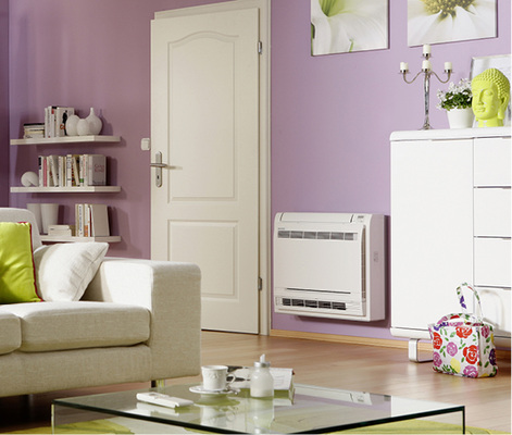 



Die Positionierung ist üblicherweise wie bei herkömmlichen Heizkörpern unterhalb des Fensters, da auch der Gebläsekonvektor das Fenster abschirmen soll bzw. kann.
