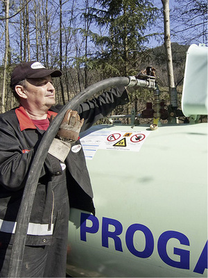 <p>
Flüssiggasversorger stellen die Befüllung des Tanks sicher.
</p>

<p>
</p> - © Progas

