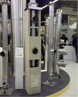 



Edelstahlkamin mit Leichtbauverkleidung (Mitte). 
