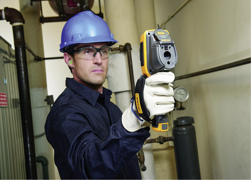 

Mit regelmäßigen thermografischen Inspektionen können die Betriebssicherheit und Zuverlässigkeit gebäudetechnischer Anlagen gesteigert und Anlagenwerte gesichert werden.





