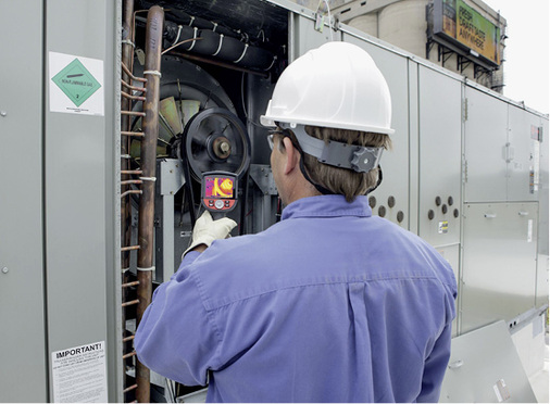 
Thermisch auffällige Bauelemente von Maschinen, Geräten oder Anlagen werden ebenso schnell entdeckt …



