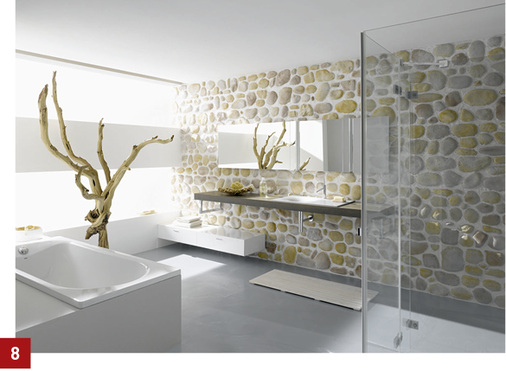 
Sanfte Farbnuancen und Natursteinwände vermitteln Ruhe und Natürlichkeit. 



