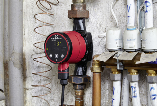 

Die hocheffiziente Umwälzpumpe Alpha3 ist ein spezielles Modell zum Auslesen der notwendigen Daten für den hydraulischen Abgleich.





