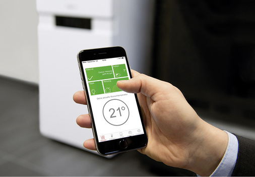 <p>
Auch Viessmann bietet mit dem Vitocomfort-System eine vernetzte Steuerung seiner Heizungsanlagen per App an, die spätestens nächstes Jahr den EEBUS-Standard unterstützen soll.
</p>

<p>
</p> - © Viessmann

