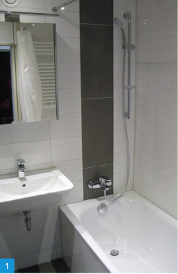 <p>
1 Neues Badezimmer mit Badewanne.
</p>

<p>
</p> - © Pressebüro DTS

