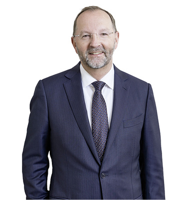 



Prof. Dr. Frank Richter ist Vorstandsvorsitzender der Duravit AG in Hornberg im Schwarzwald.
