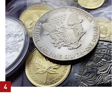 
Edelmetalle wie Gold und Silber sind zwar beliebte Geldanlagen, gehören jedoch nicht zu den geeigneten Materialien im Kontakt mit Trinkwasser und eignen sich auch nicht für eine Desinfektion von Trinkwasser.



