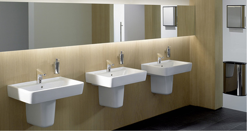 
Die Glasur KeraTect soll das Anhaften von Schmutz und Bakterien weitgehend verhindern.



