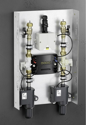 
In den Sanitäranlagen auf dem rund 5 Hektar großen Gelände der Apassionata World hält an den entferntesten Trinkwasserverbrauchern eine Viega Spülstation mit Hygiene+ Funktion den regelmäßigen Wasserwechsel aufrecht, wenn Nutzungsunterbrechungen erkannt werden.



