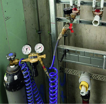 
Beispiel einer Dichtheitsprüfung mit Inertgas.



