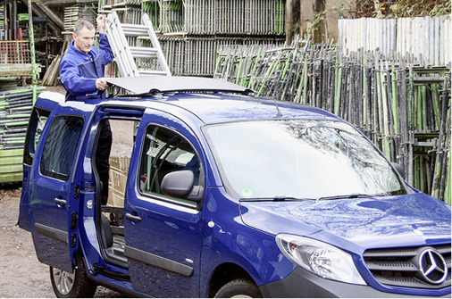 <p>
Alternative für Langgut: Einige Lieferwagen bieten als Option eine Leiterklappe, die den Frachtraum noch flexibler macht.
</p>
<p>
</p> - © Thomas Dietrich
 
Alternative für Langgut: Einige Lieferwagen bieten als Option eine Leiterklappe, die den Frachtraum noch flexibler macht.