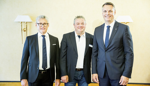 



Die neue Führungsspitze (von links): Harald Belzer (Vorstand), Alfred Bock (Vorsitzender des Aufsichtsrates), Sven Mischel (Vorstand).
