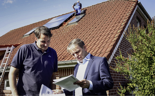 



Handwerker sollten Kunden deshalb zu ihren Partnern machen und gemeinsam die notwendigen Unterlagen auf Vollständigkeit prüfen.
