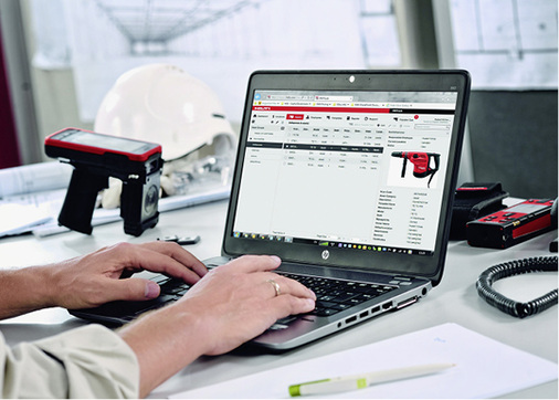 <p>
Über die Verwaltungssoftware kann der Betriebsmittelverwalter den Geräte- und Maschinenpark managen und optimal einsetzen.
</p>

<p>
</p> - © Hilti

