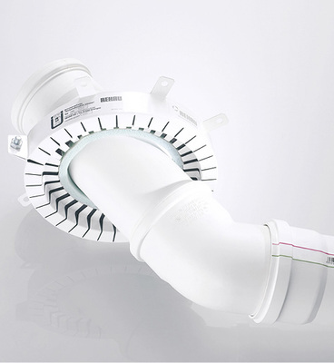 
Beim Raupiano Plus (aus PP-Kunststoff mineralverstärkt) stellen die aufeinander abgestimmten Komponenten die Erfüllung der gesetzlichen Brandschutznormen sicher.



