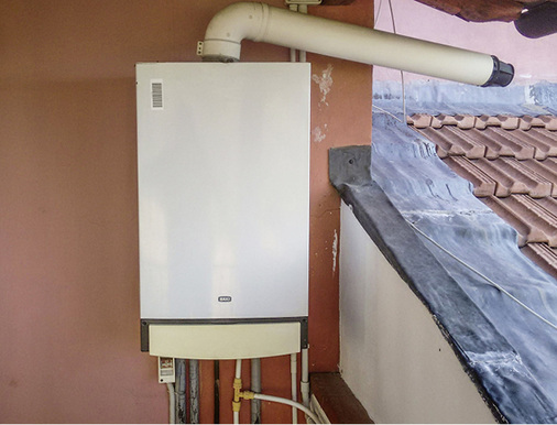 



Freie Luftumspülung: Verbrennungsluftversorgung auf Italienisch.
