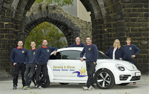 
Ein Team auf dem Weg in die Digitalisierung: die Sprung & Risos GmbH & Co. KG aus Andernach.



